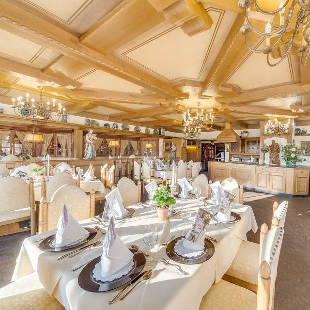 Hotel Peter Schaefer ギンスハイム・グスタフスブルク エクステリア 写真